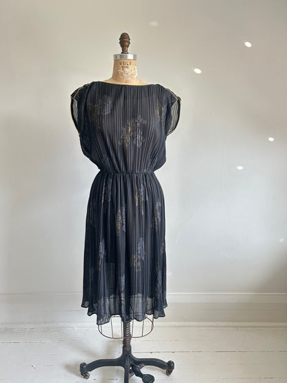 Vintage Sheer Pleated Dress Size M/L #VIN7