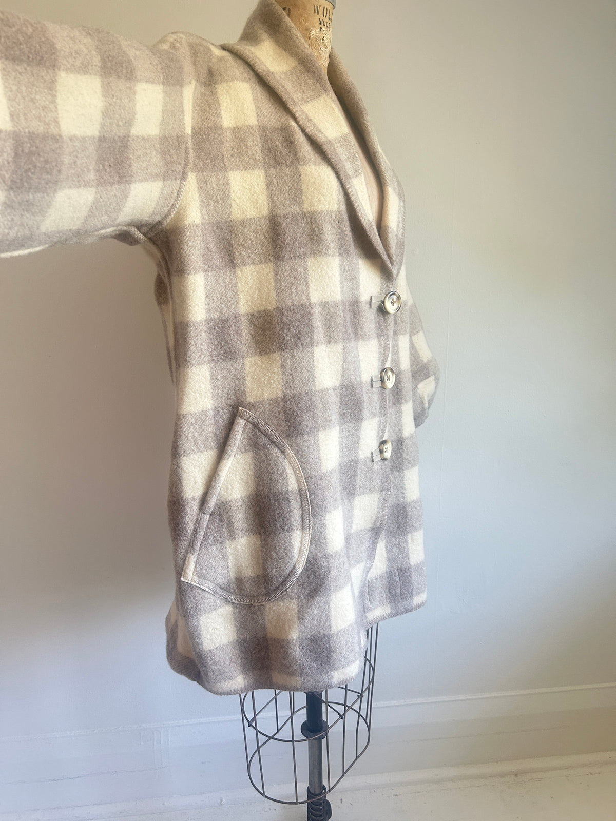 Vivianne Jacket with Upcycled Vintage Wool Blanket Size M/L #CVJWML6