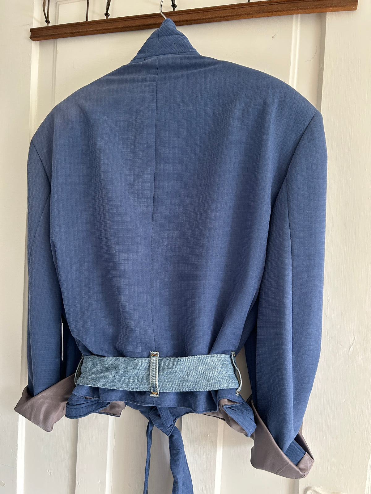 Cropped Upcycled L’Altro Vomo Blazer with Denim Belt Size L/XL #BLAZLXL4