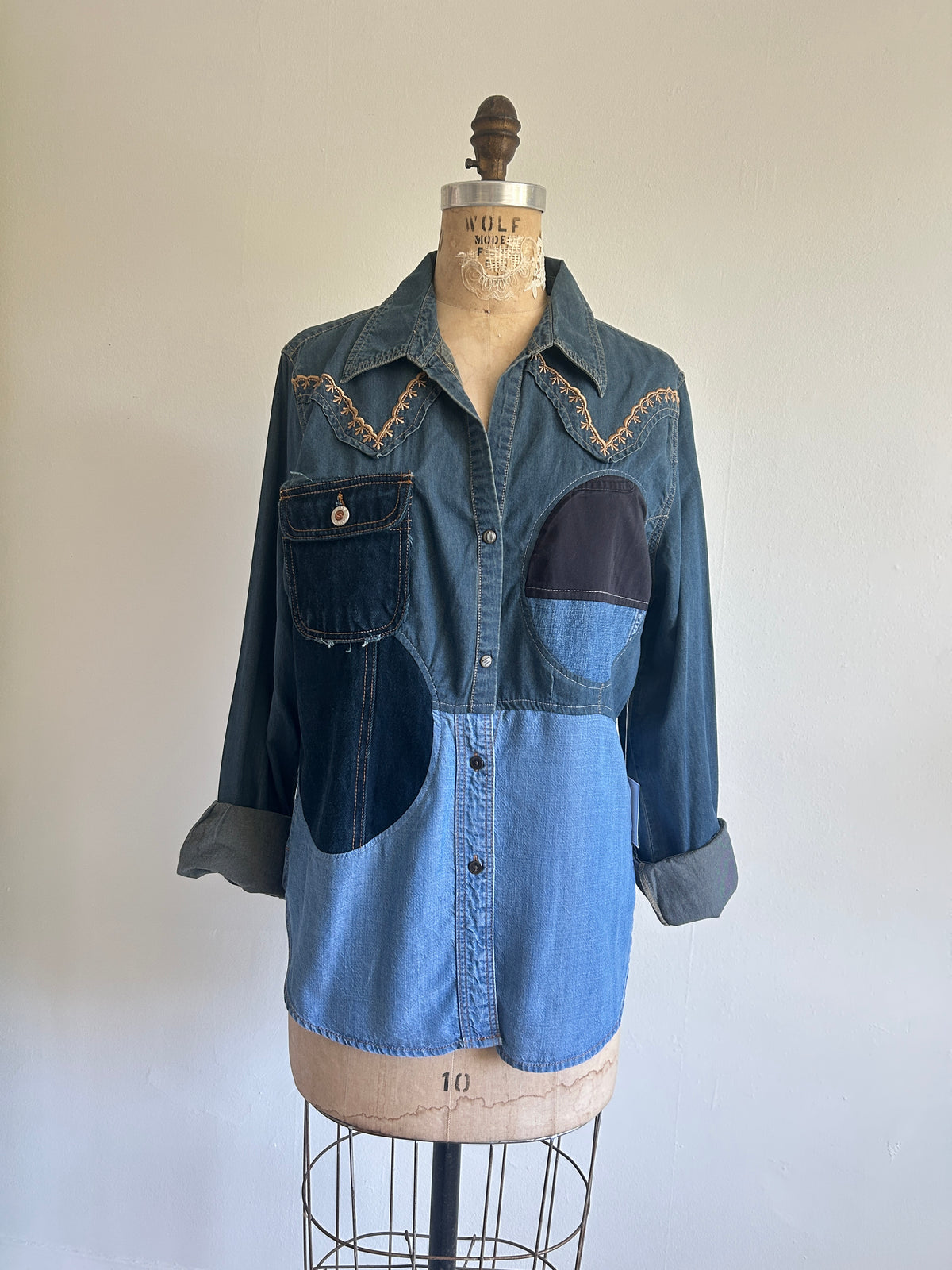 Upcycled Modern Workwear Wrangler Denim Shirt - Circle Series Size M/L #DBML4