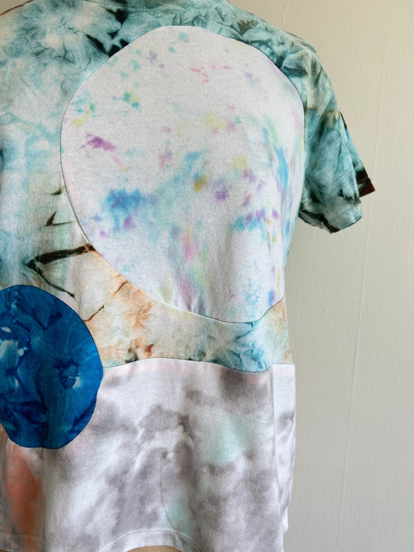 Reworked Preloved Tie Dyed Tshirt - Circle Series Size XS/S #TSHIRT4
