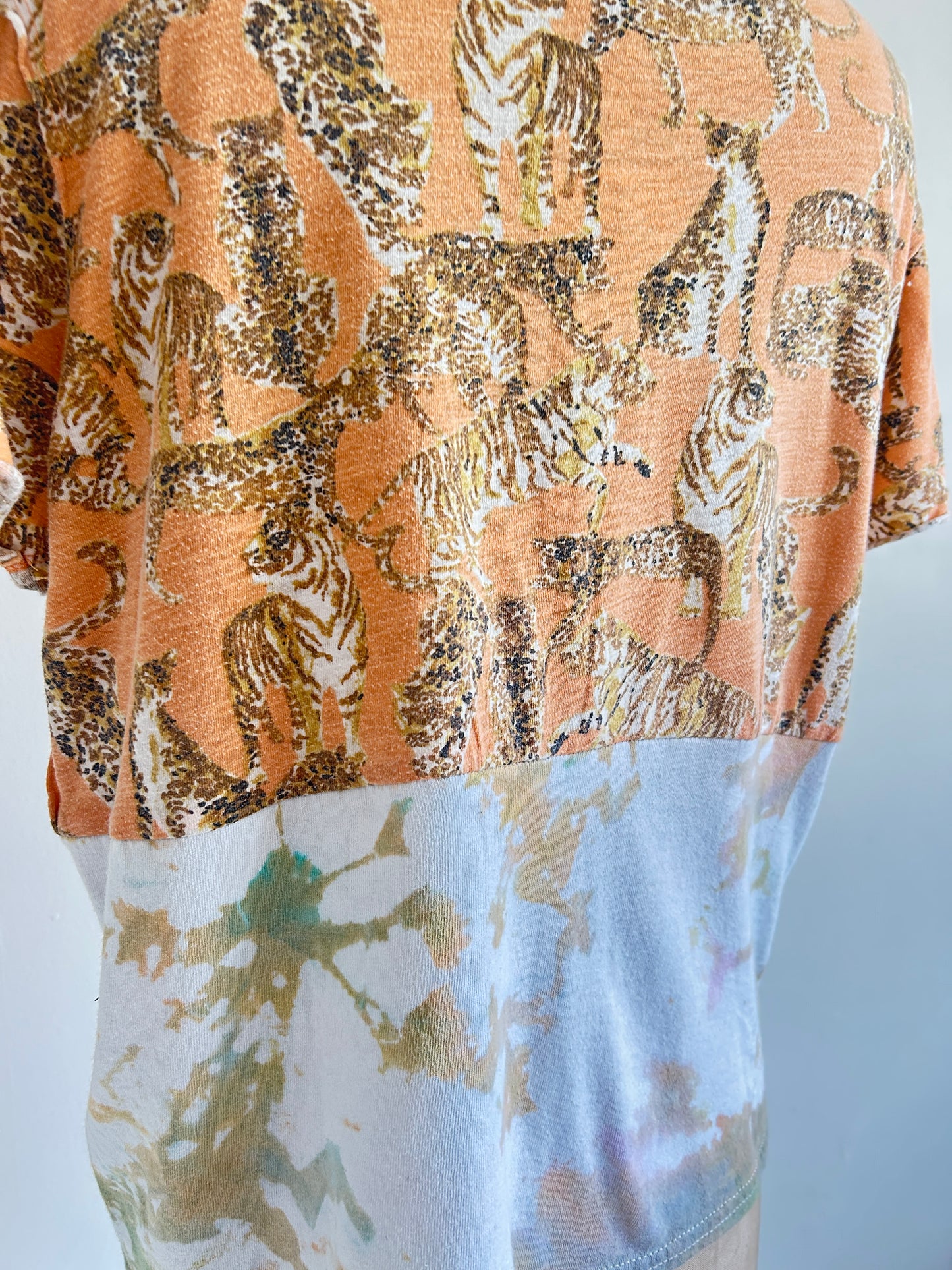 Reworked Preloved Tie Dyed and Tiger Cropped Tshirt - Circle Series Size M/L #TSHIRT15