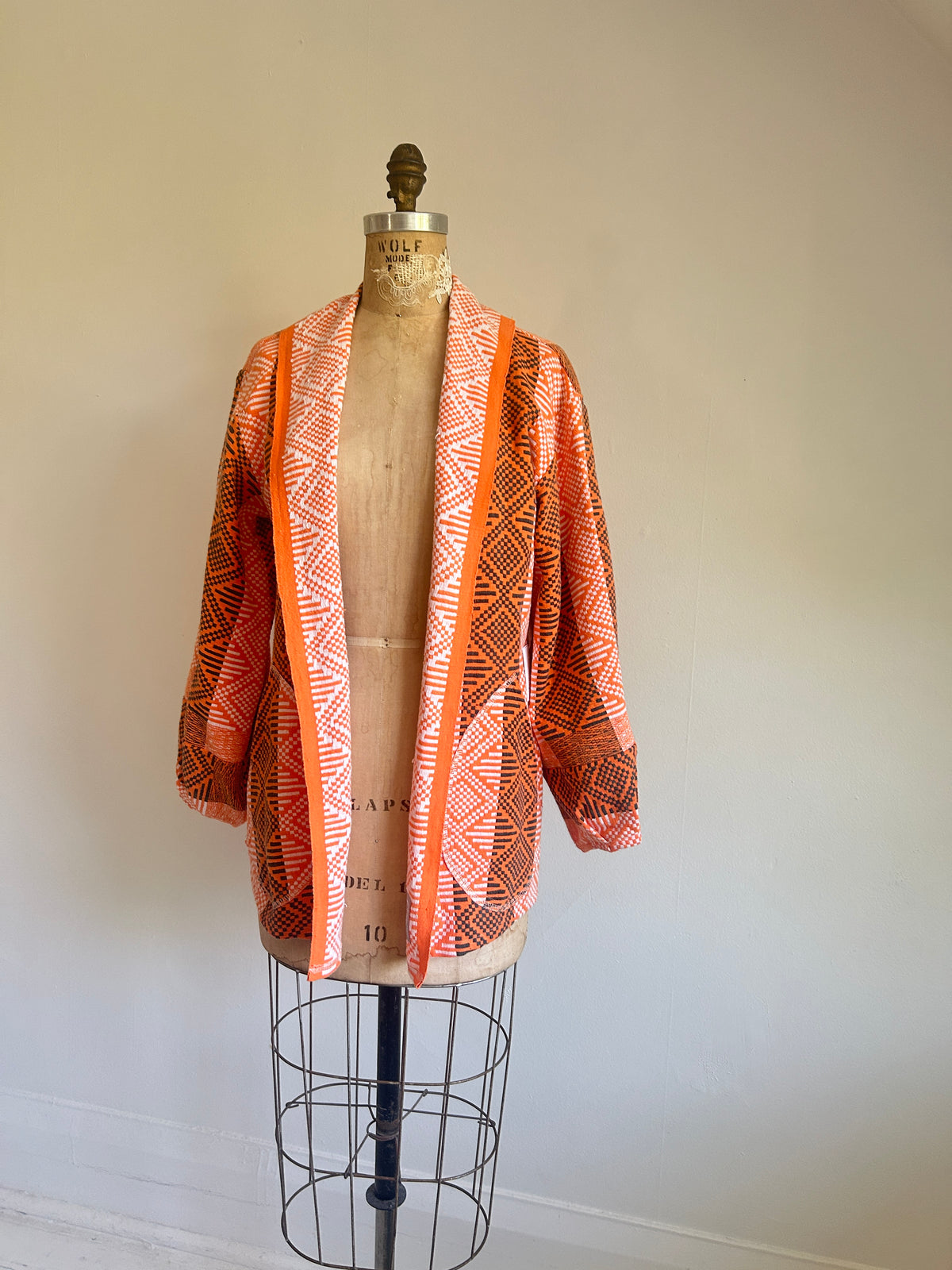 Vivianne Jacket with Upcycled Vintage Cotton Lightweight Throw Size S/M #CVBTXSS3