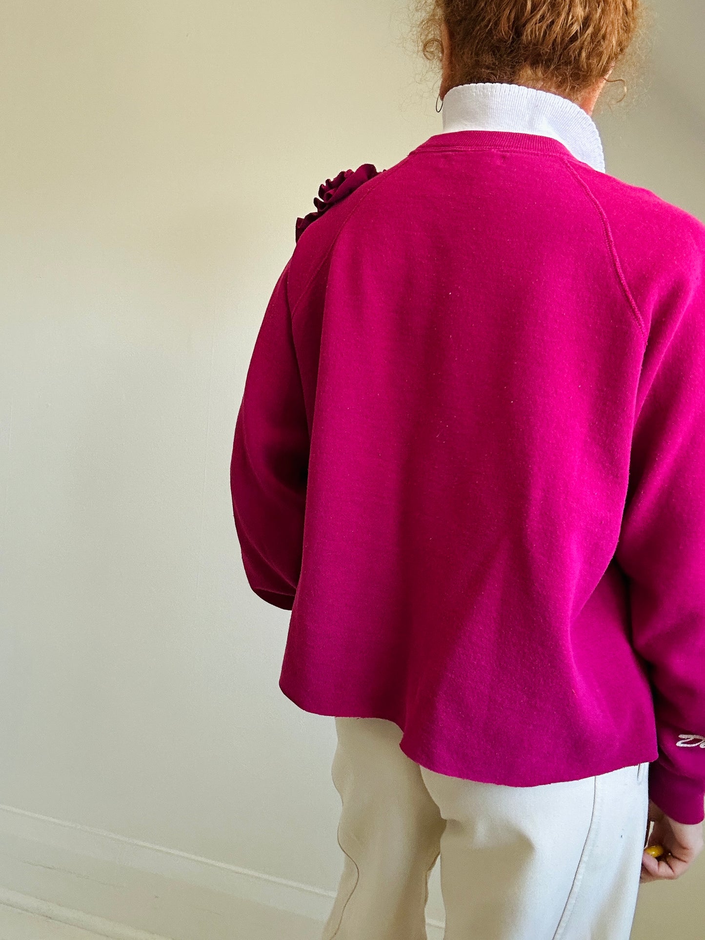 Ruffled Vintage 1990 Sweatshirt L/XL #SWLXL1