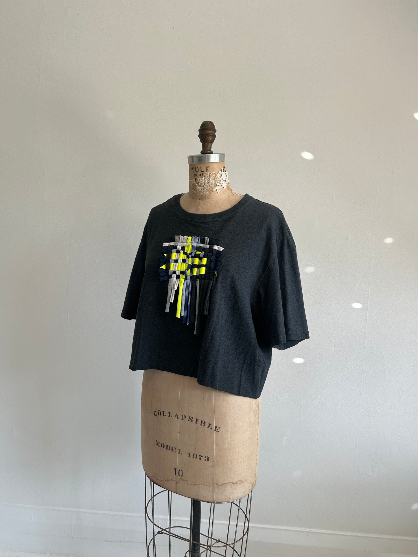 Reworked Preloved Cropped Tshirt - Woven Series Size XL/2X #TSHIRT19