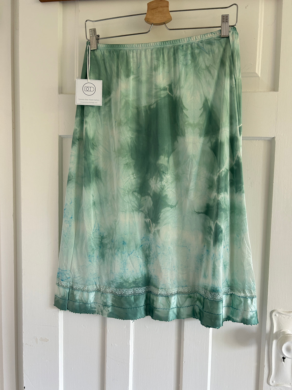 Hand Dyed Vintage Slip Skirt Size M/L #VIN21