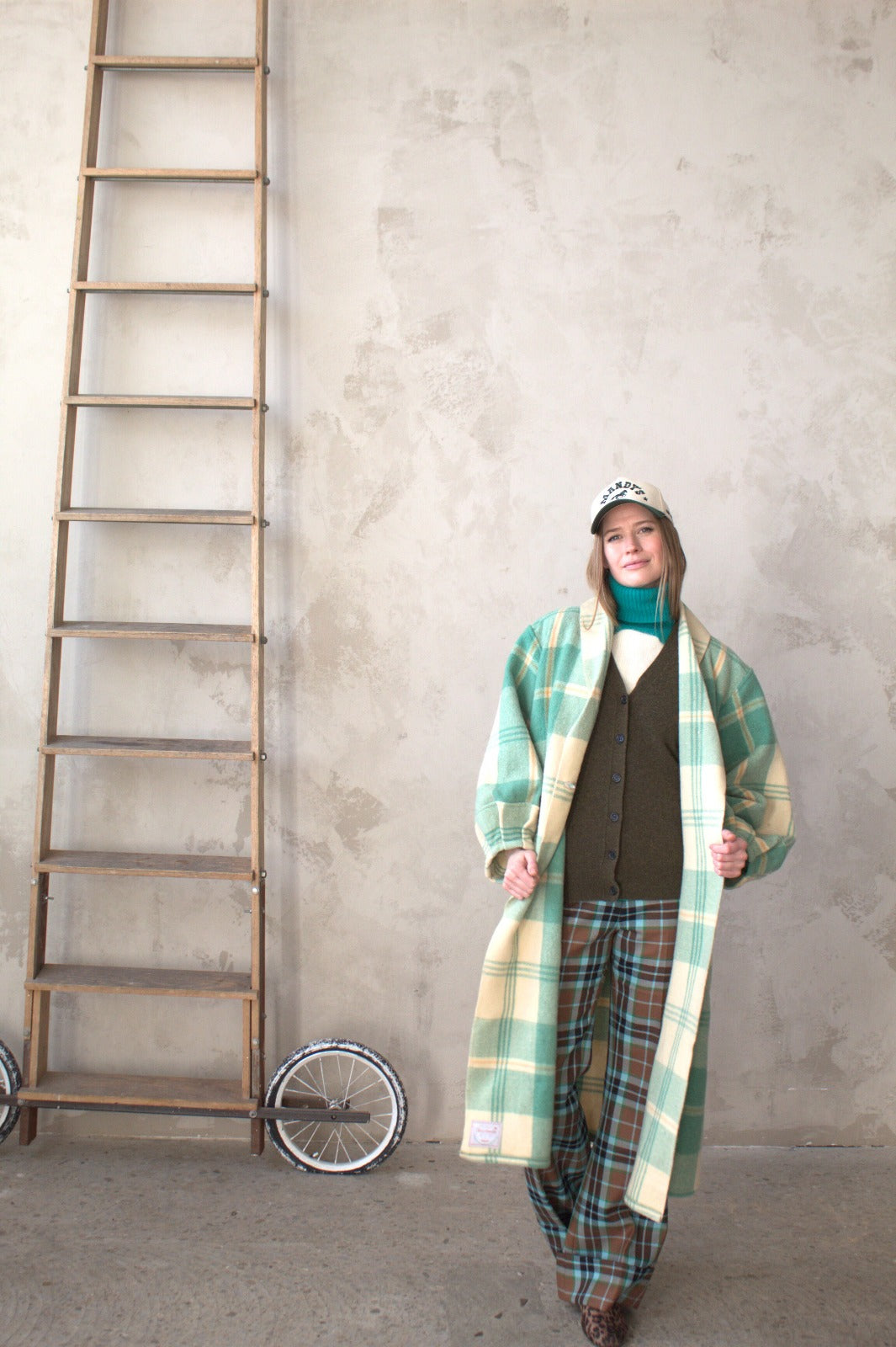 Vivianne Duster with Upcycled Vintage Wool Blanket & Handmade Ceramic Button Size XL/2X #CVDWX2X13