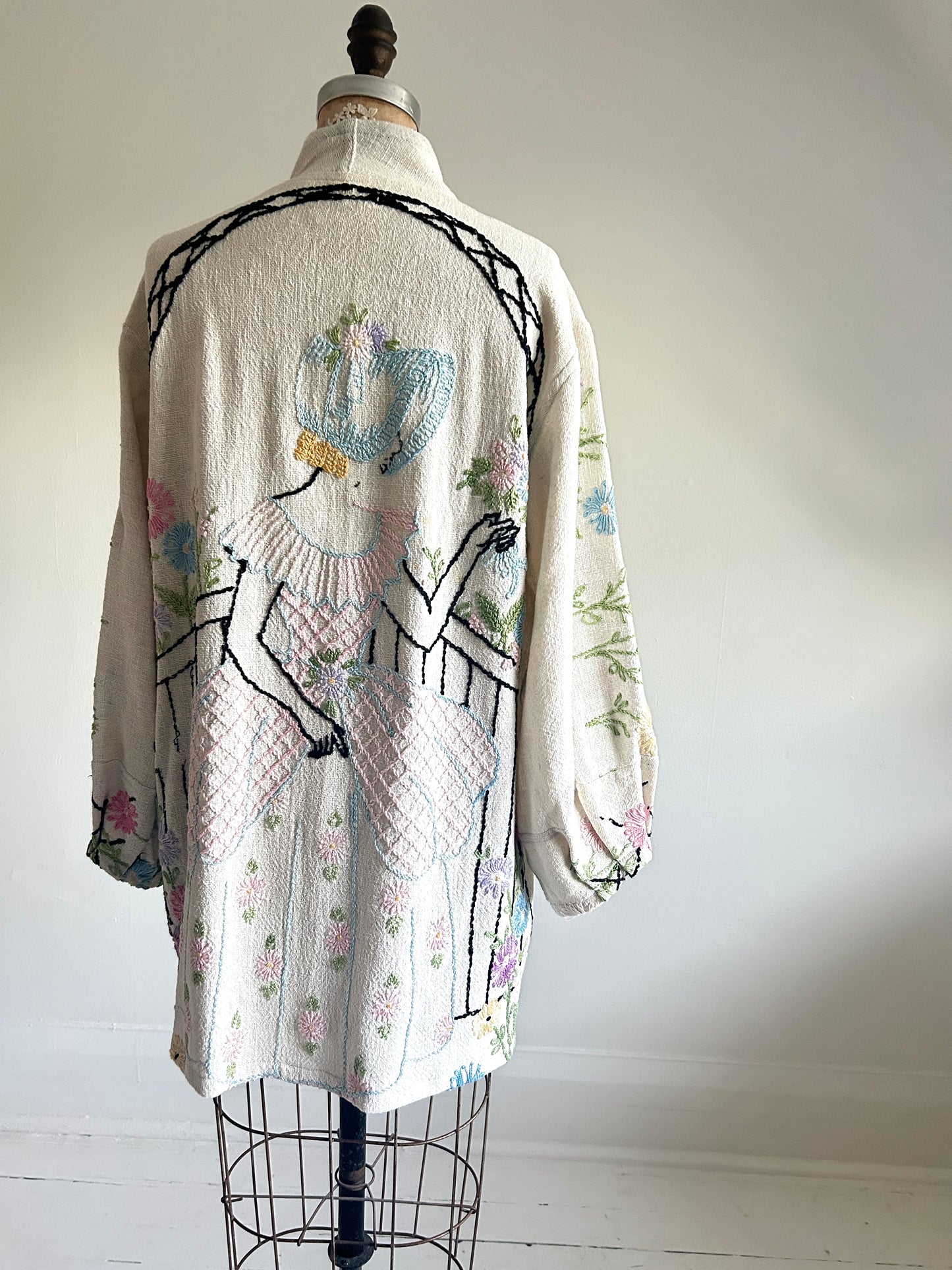 Vivianne Upcycled Vintage Linen Embroidered Jacket Size S/M #CVJCOSM2