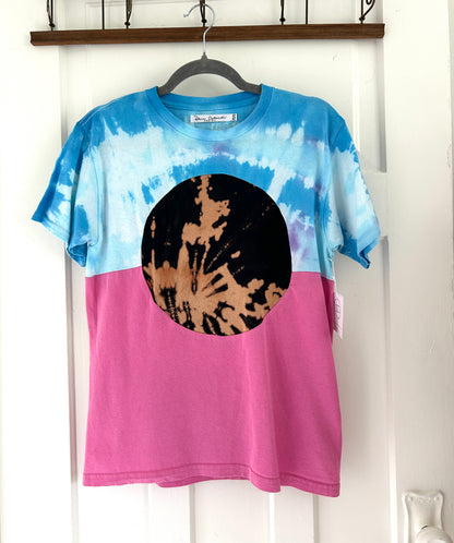 Reworked Preloved Tshirt - Circle Series Size XS/S #TSHIRT2