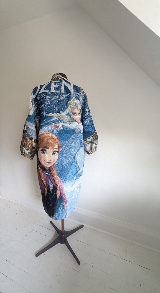 Vivianne Duster w Upcycled Disney's Frozen Theme Size XL/2X #VIVT6