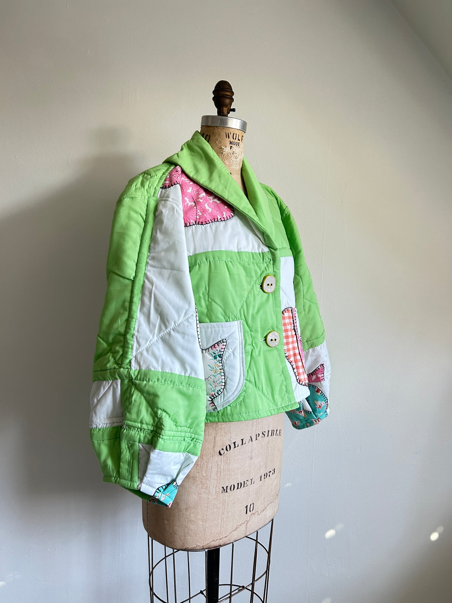 Vivianne Cropped Jacket Upcycled Vintage Handmade Cat Quilt  Size M/L #VIVQ11