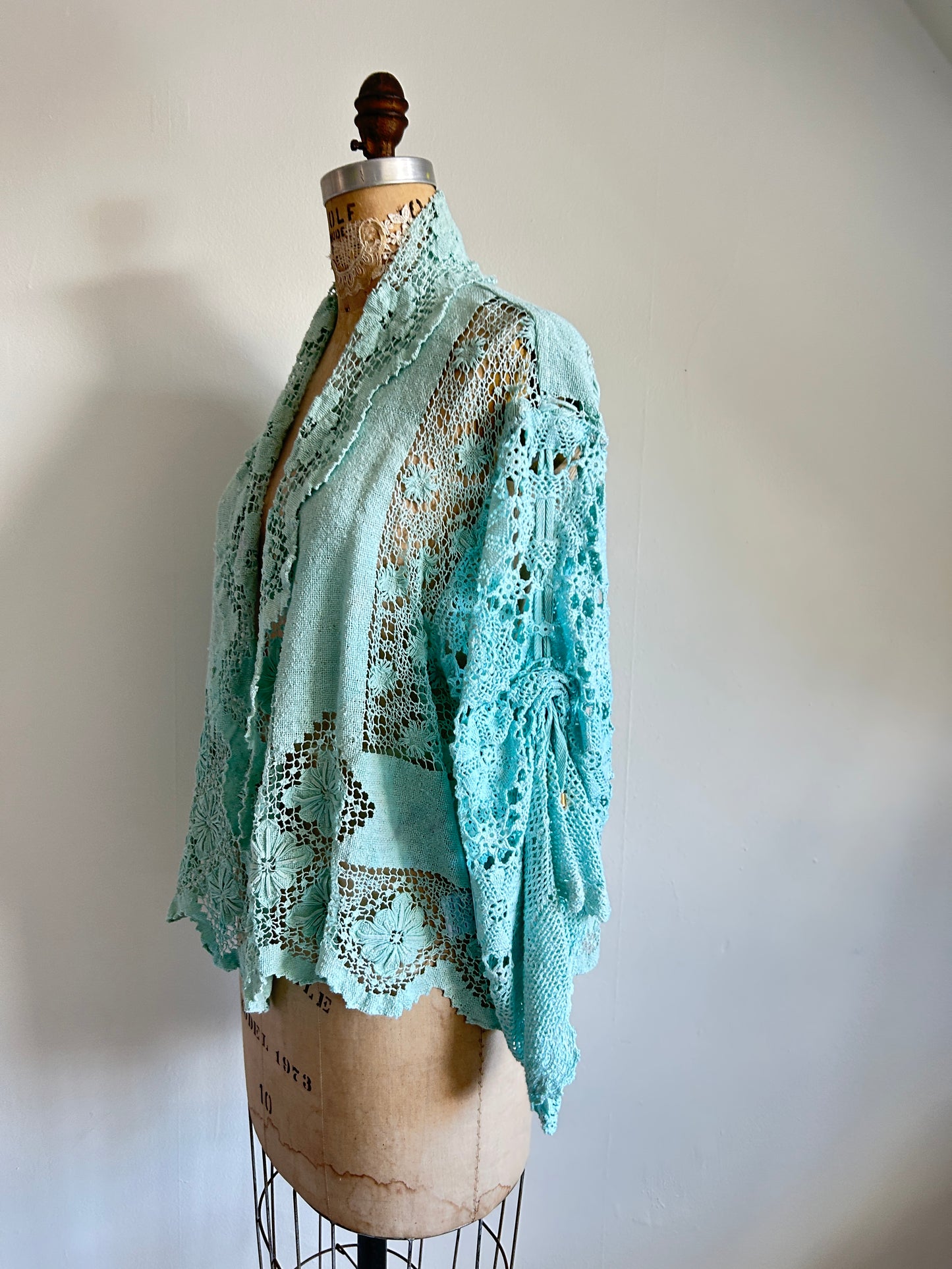 Vivianne Cropped Jacket Upcycled Vintage Cotton Crochet Size XL/2X #VIVCR13