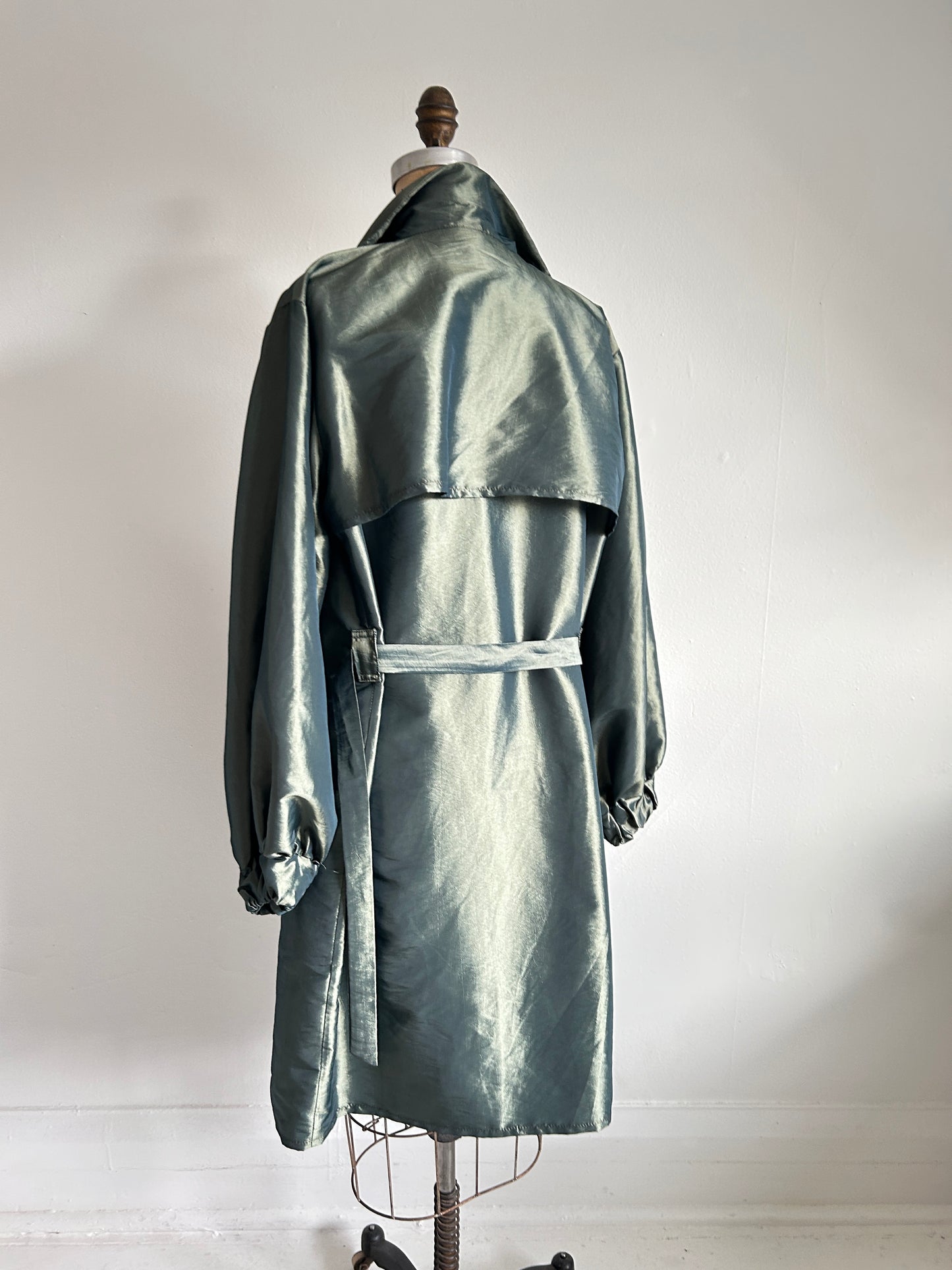 Edit Trench with Lightweight Tafetta Ocean Sizes XS-3X #CTEOC