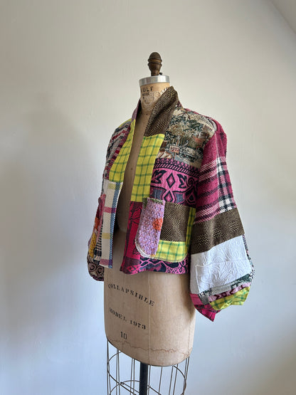 Vivianne Cropped Jacket with Upcycled Vintage Throw & Wool Blanket Patchwork Size S/M #CVCWSM8
