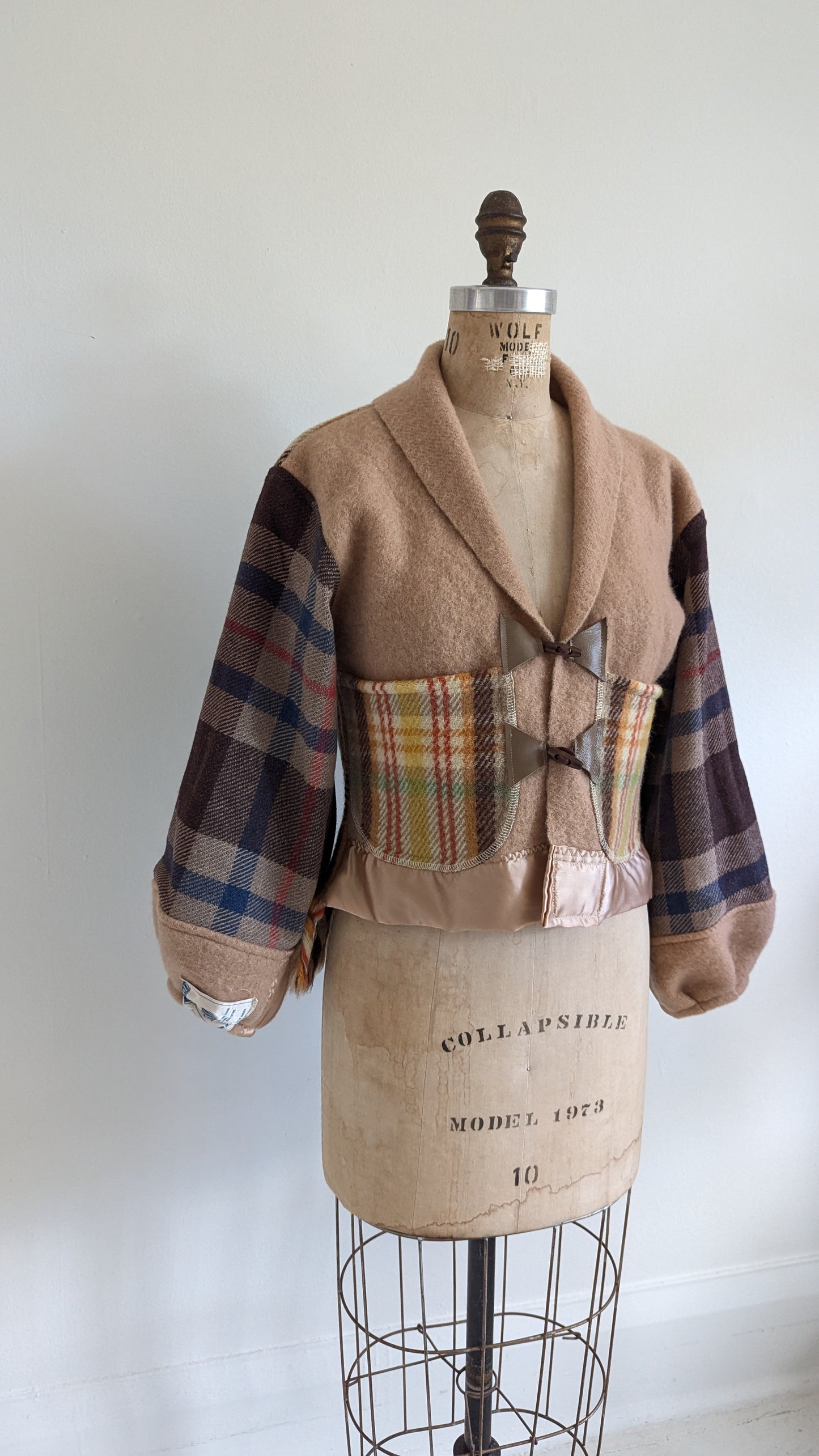 Vivianne Cropped Jacket with Upcycled Vintage Wool Blanket Size XS/S #VIVW3