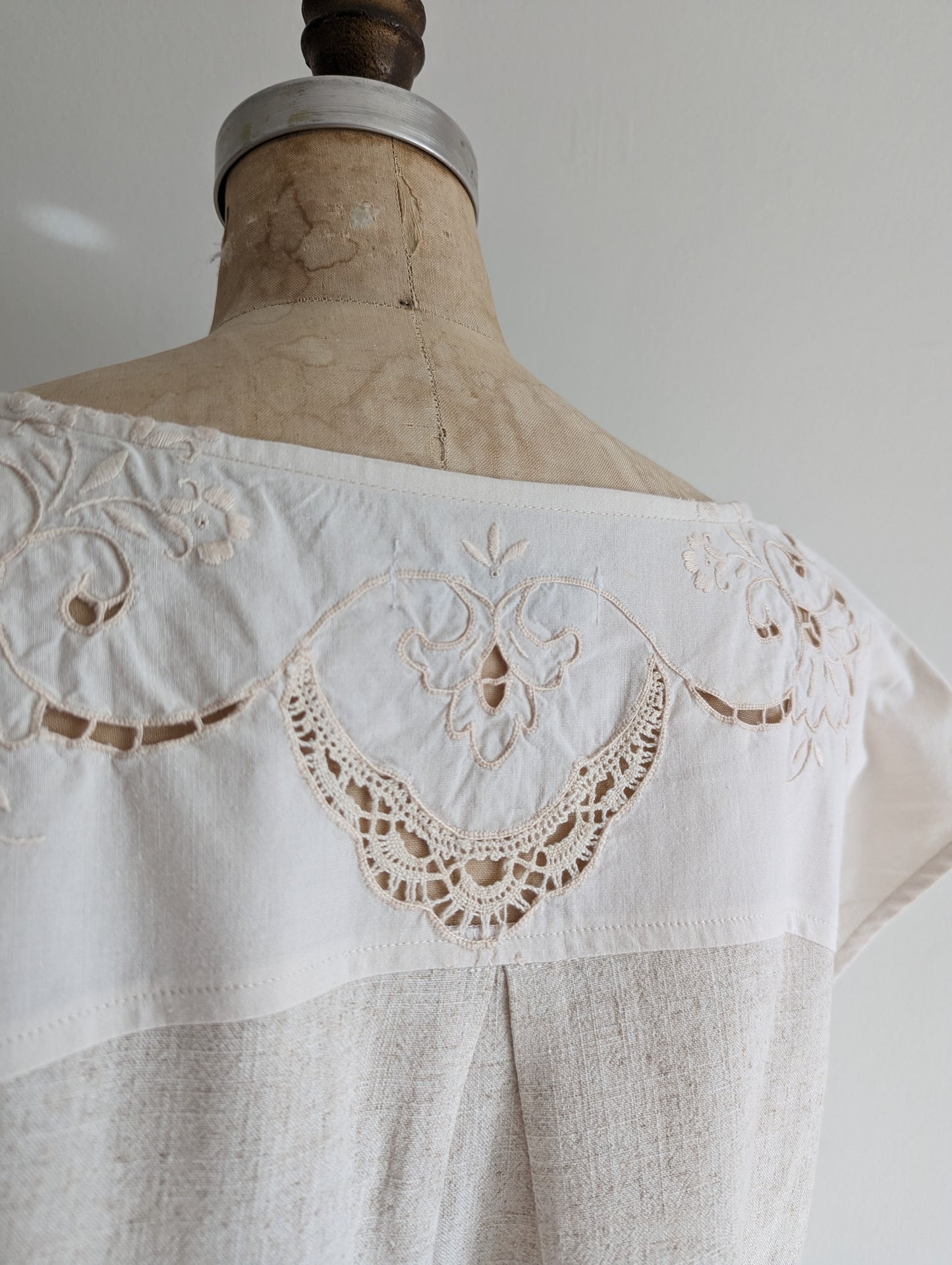 Peony Top - One of a Kind Upcycled Vintage Yoke & Linen Blend in Oat Size L #PEO16