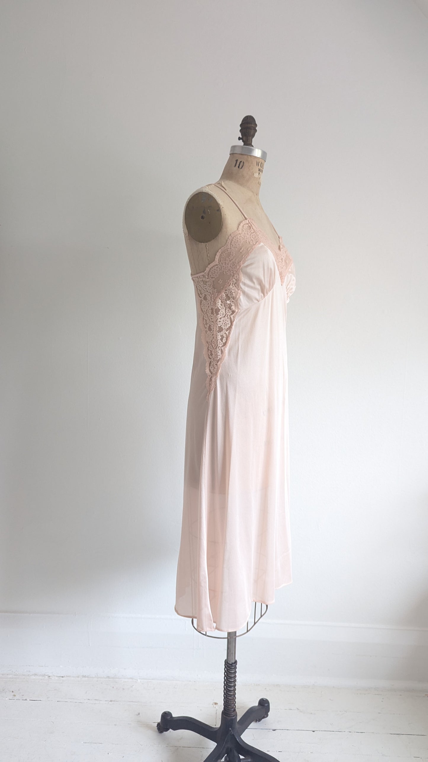 Vintage Blush Sears Slip Size M #VIN2