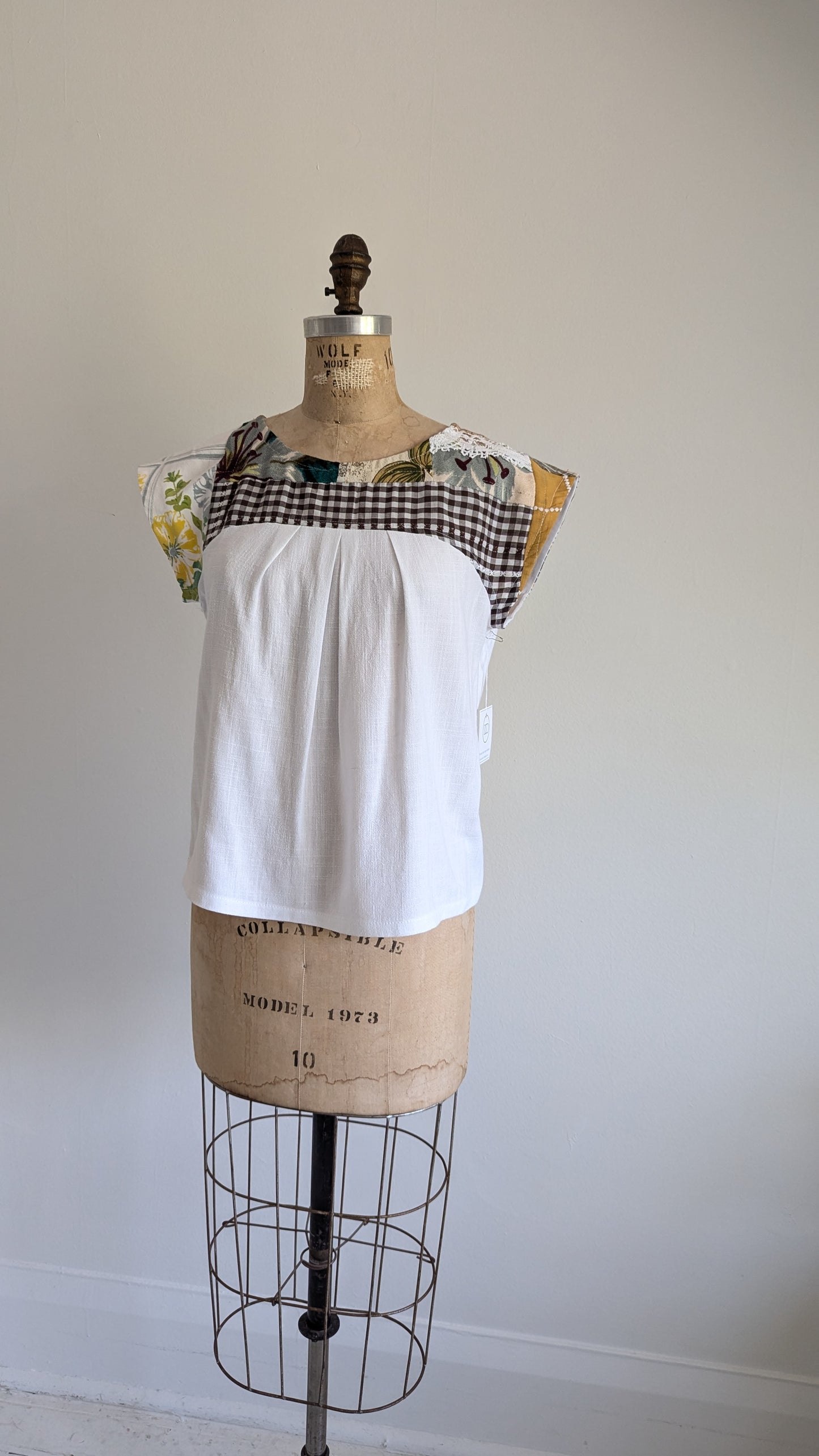 Peony Top - One of a Kind Upcycled Vintage Cotton, Barkcloth & Linen Size S #PEO18