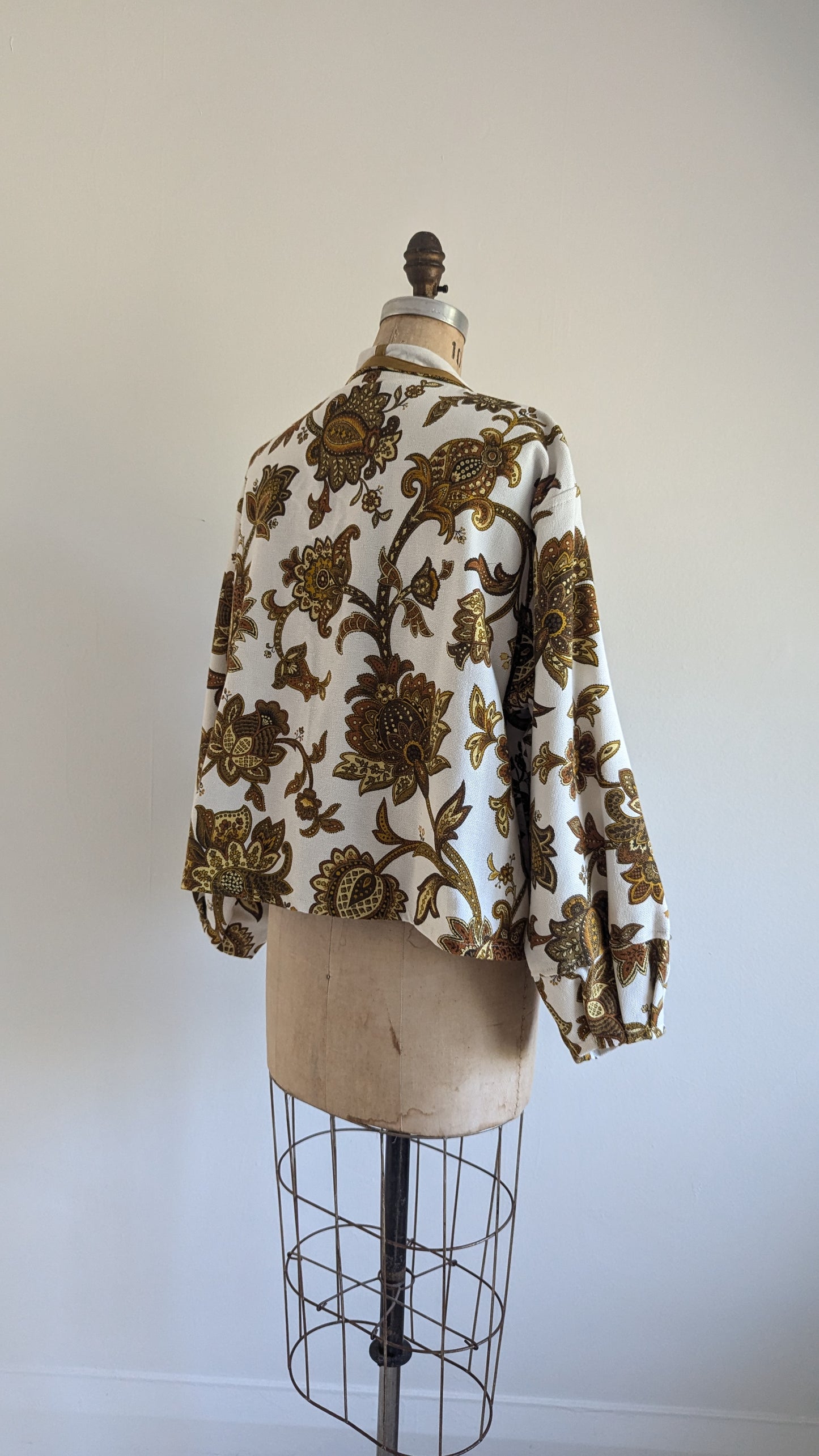 Vivianne Cropped Jacket with Upcycled Vintage Lined Drapery Size 2X/3X #VIVC30