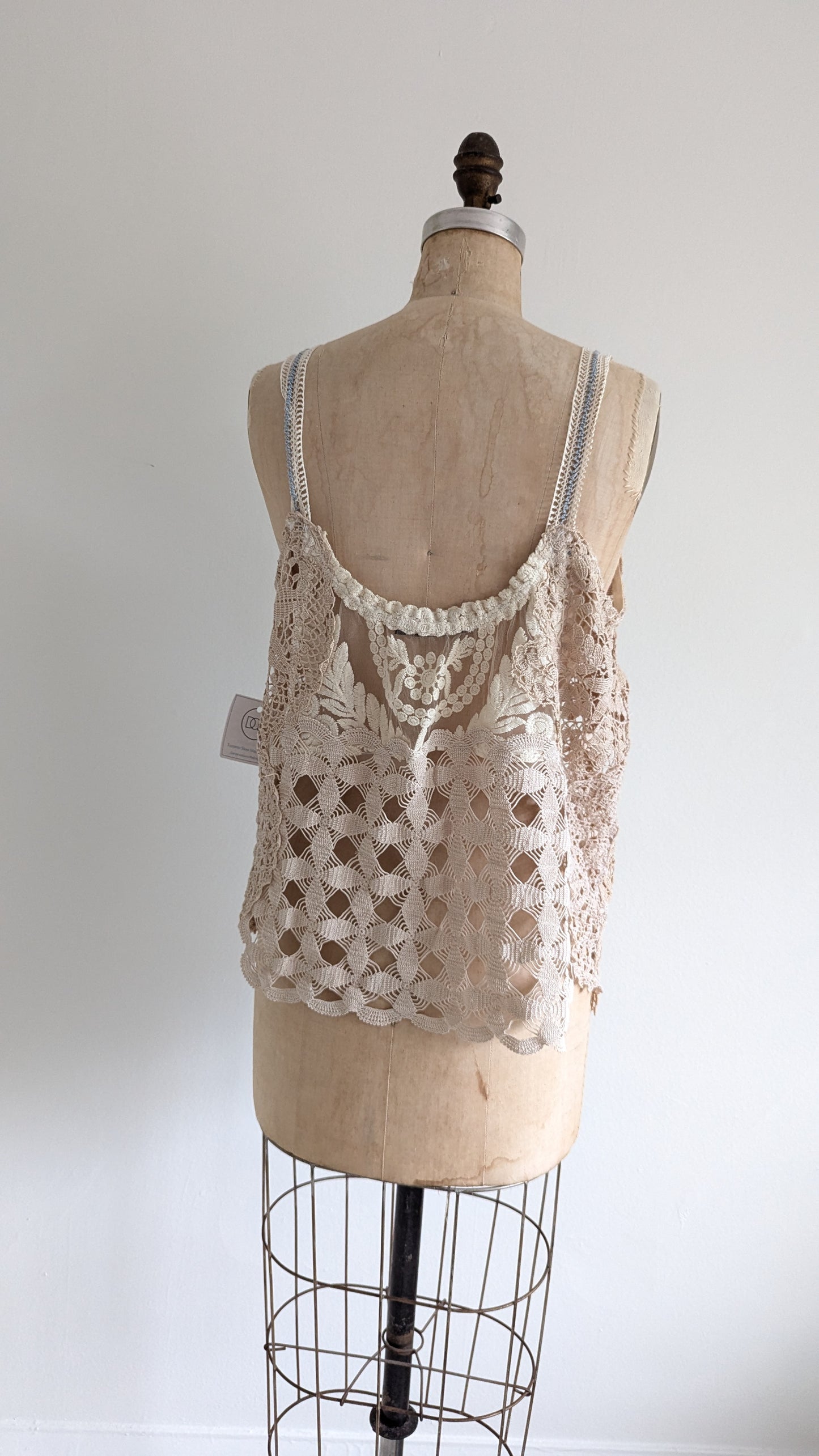 Mia Vintage Crochet Doily & Lace Size M/L #MIA7