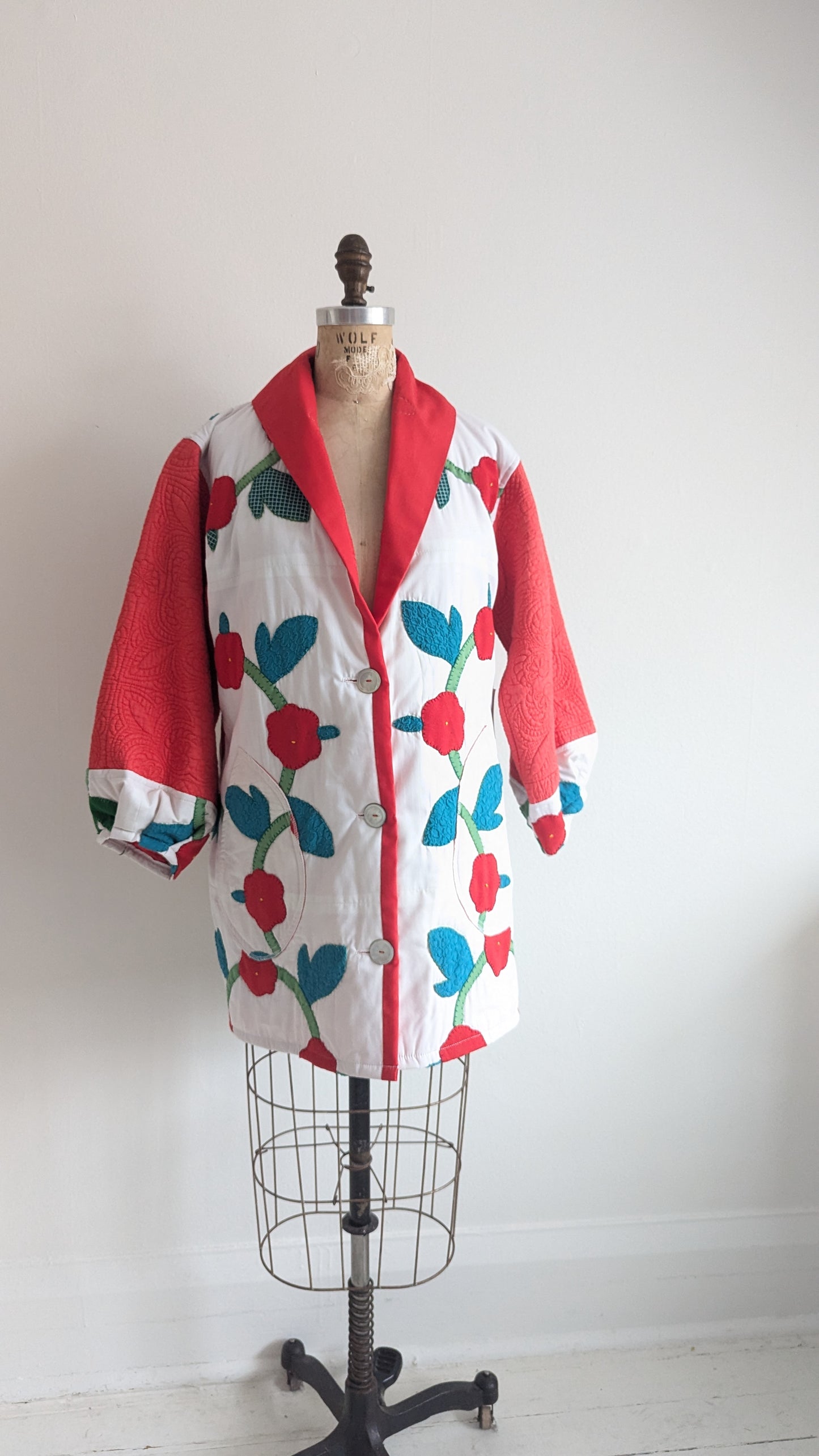 Vivianne Jacket Upcycled Handmade Quilt Size S/M #VIVQ3