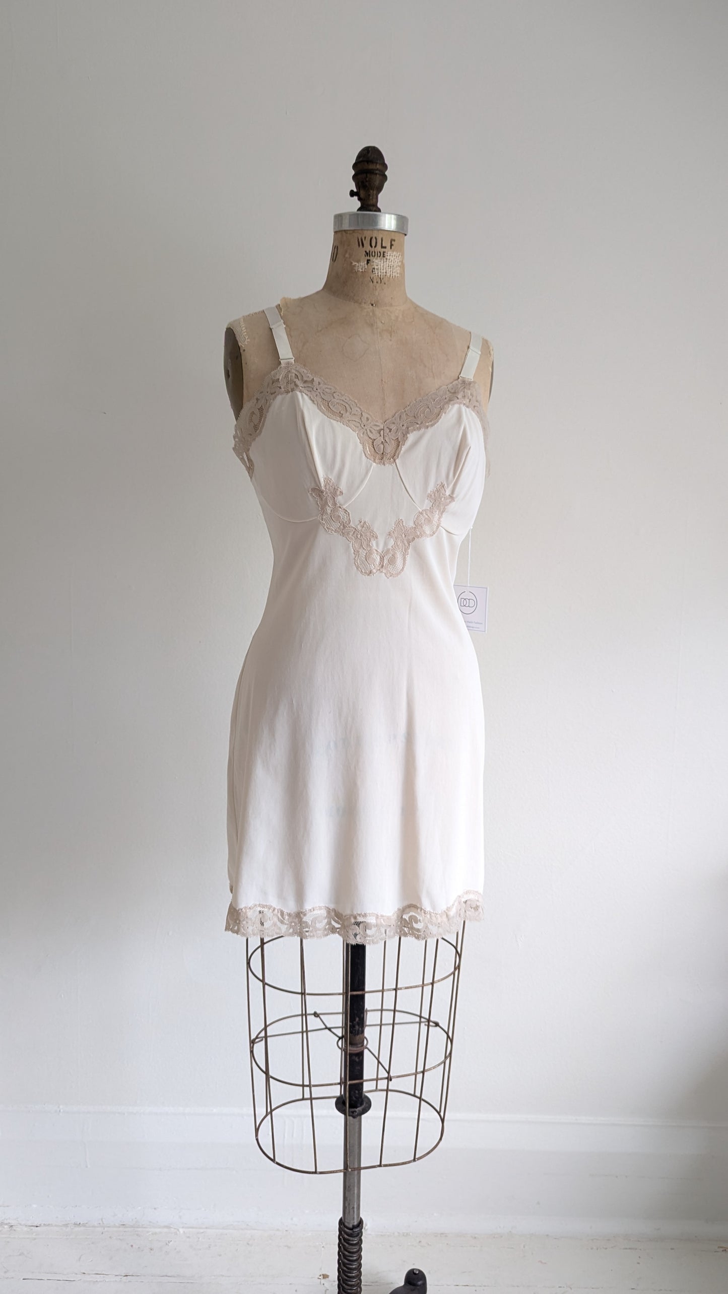 Vintage Neutrals Slip Size S/M #VIN12