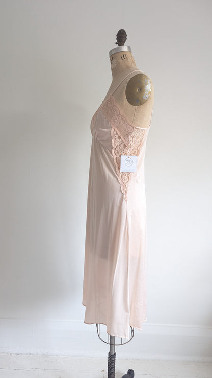 Vintage Blush Sears Slip Size M #VIN2