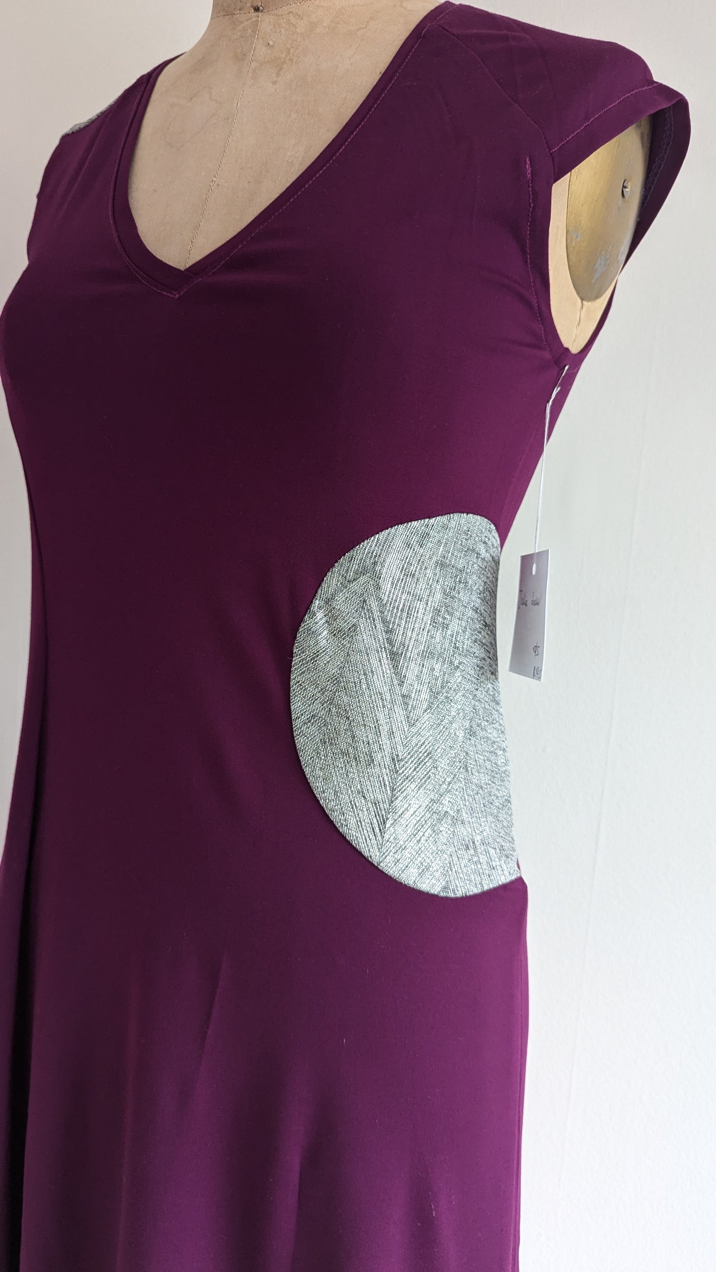 Jolie Jersey Dress with Inset Silver Circles ~ Orchid Size XS/S #JOL2