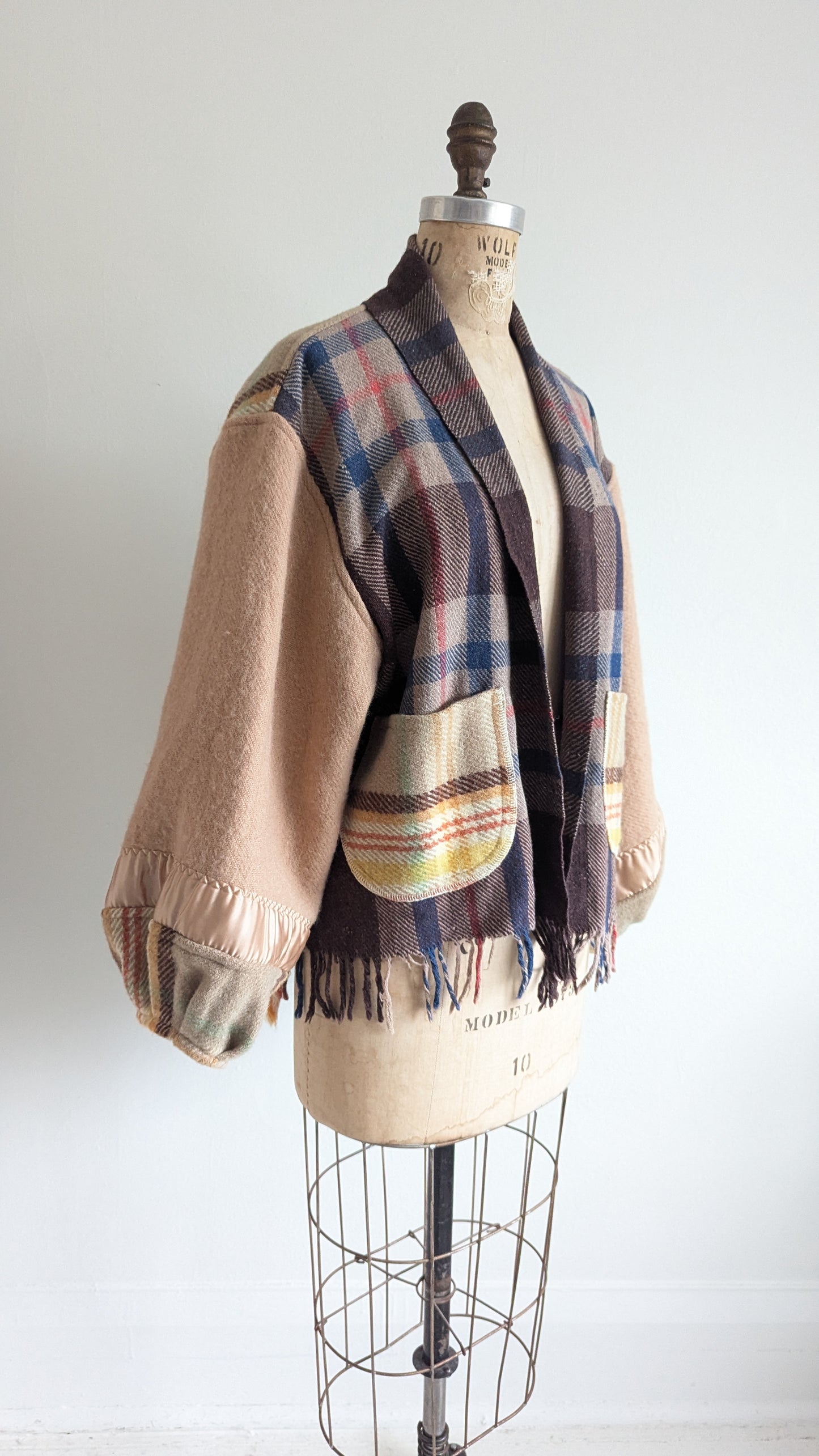 Vivianne Cropped Jacket with Upcycled Vintage Wool Blanket Size XL/2X #VIVW12