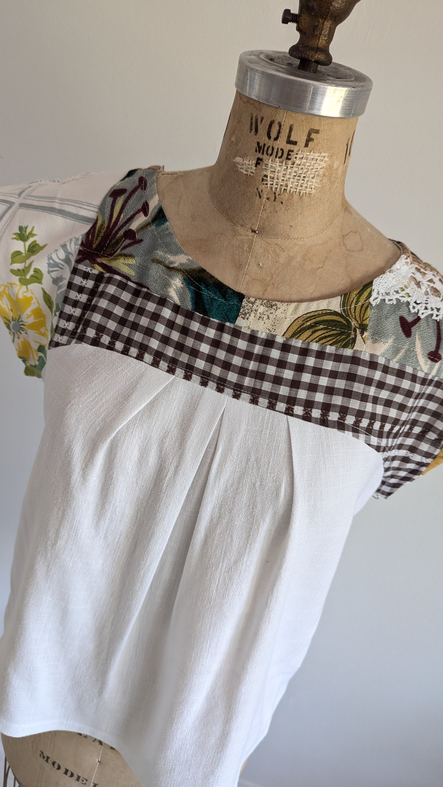 Peony Top - One of a Kind Upcycled Vintage Cotton, Barkcloth & Linen Size S #PEO18