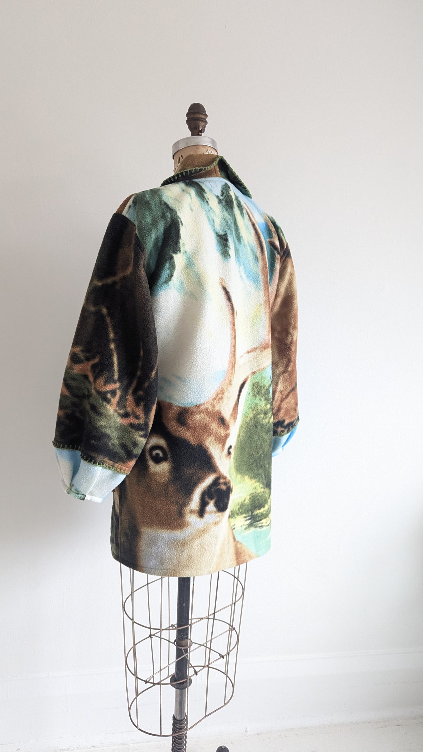 Vivianne Jacket with Upcycled Fleece Throw Blanket Caribou Size XS/S #VIVFLE3